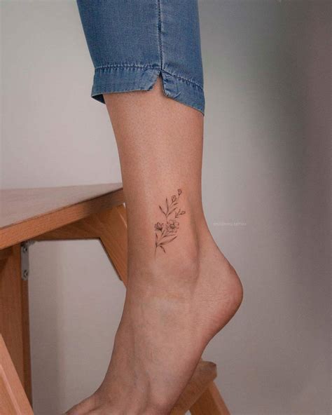 50 tatuajes para mujer que querrás copiar: pequeños,。